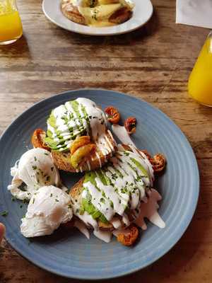 East Terrace Continental