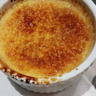 Jaws Sushi Town Hall