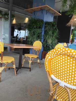 The Beehive Honeysuckle