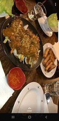 Tho-tho Bar & Restaurant