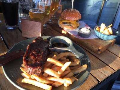 Northbridge Brewing Company