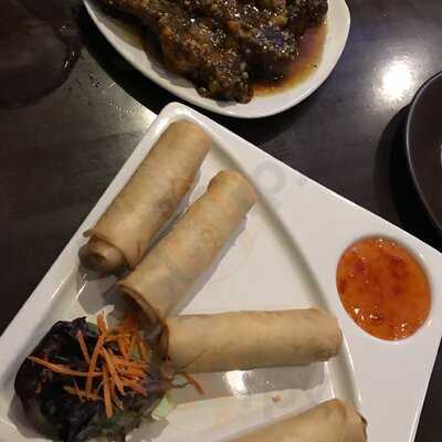 Tasty Thai Bar And Bistro