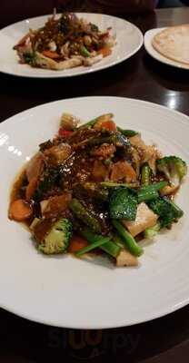 Tasty Thai Bar And Bistro