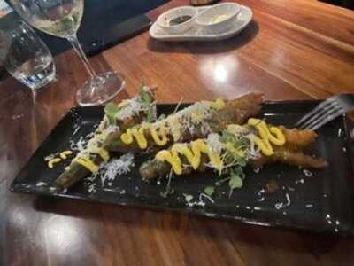 Persone Bar & Restaurant