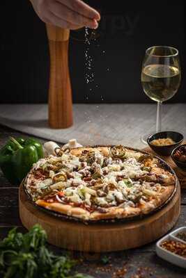 Lime Gourmet Pizza And Pasta