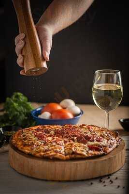 Lime Gourmet Pizza And Pasta