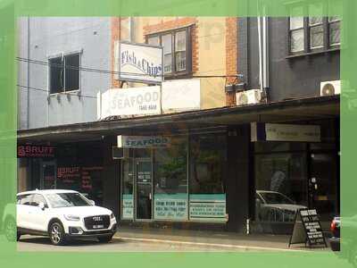 Loui's Seafood Takeaway