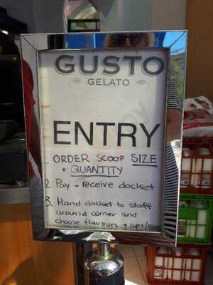 Gusto Gelato