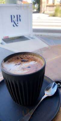 Praise Joe Urban Pantry