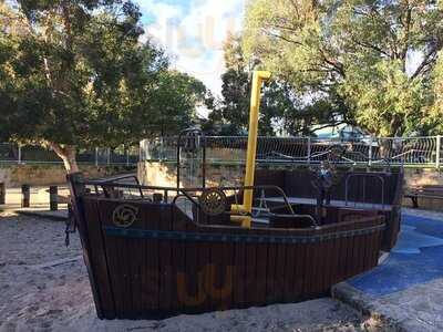 Stickybeaks Playground Cafe