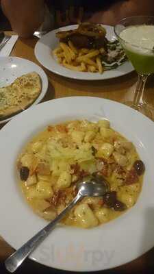 Cafe One Two Nine At Strathmore Hotel