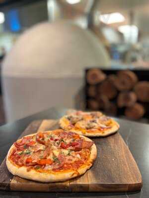 Cafe One Two Nine At Strathmore Hotel