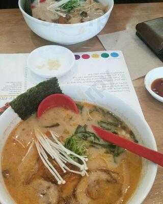 Zensaki Sushi And Izakaya