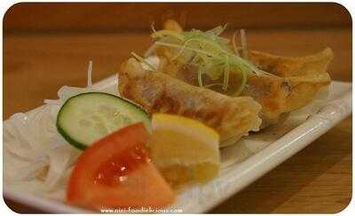 Zensaki Sushi And Izakaya