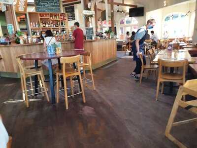 Island Brew House & Dining