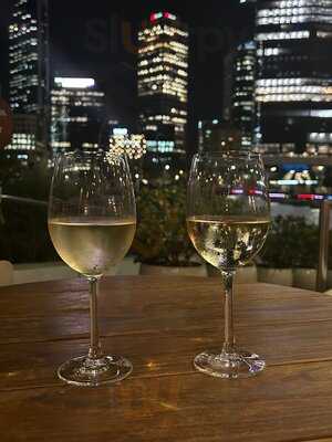 Island Brew House & Dining