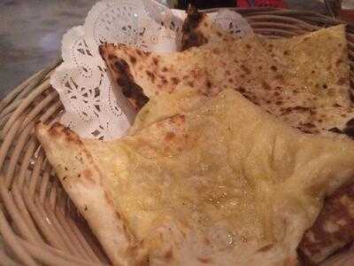 Raj's Palace Indian Restaurant