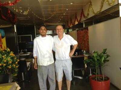 Raj's Palace Indian Restaurant