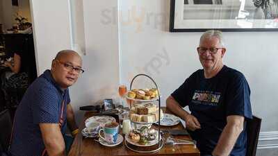 The Lab Restaurant And Bar