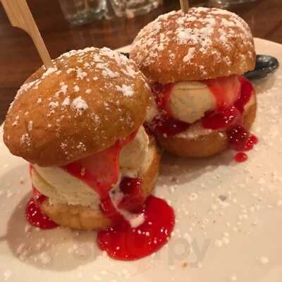 Graziers Grill House