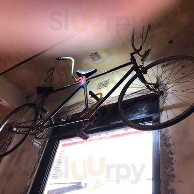 Lindes Lane Cafe Bar