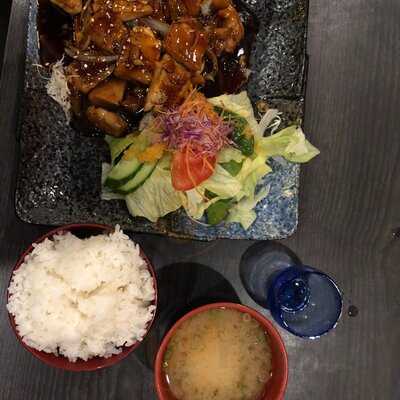 Hanami Japanese Restaurant