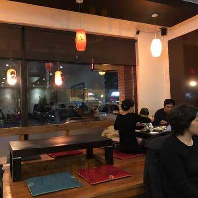 Hanami Japanese Restaurant