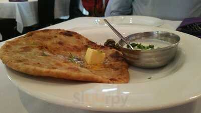 Metro Indian Restaurant