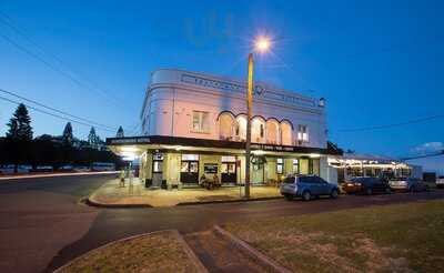 The Boatrowers Hotel