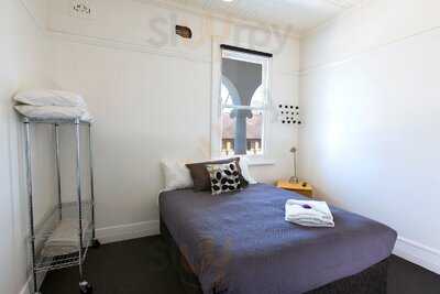 The Boatrowers Hotel