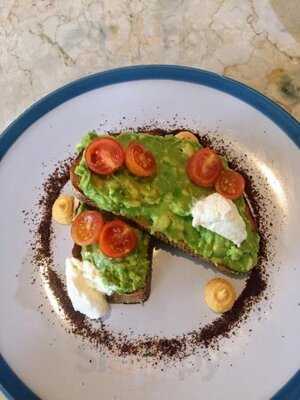 Spring Hill Deli & Cafe