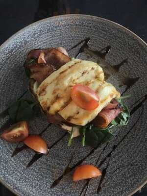 Spring Hill Deli & Cafe