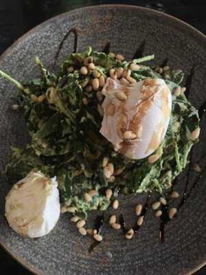 Spring Hill Deli & Cafe