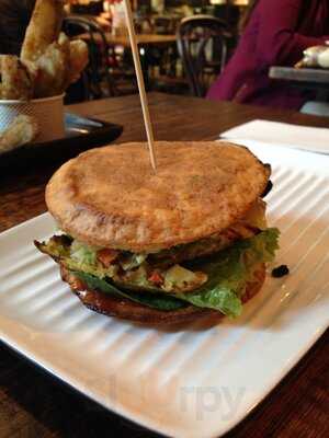 Grill'd Brookfield Place