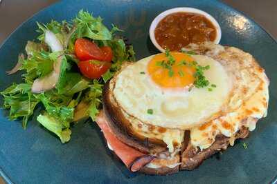 Nest Bistro Coffee Bar