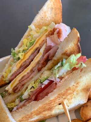 Nest Bistro Coffee Bar