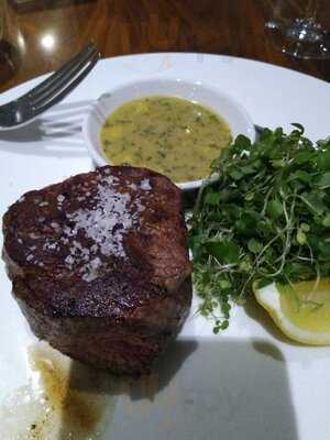 Vintaged Bar + Grill