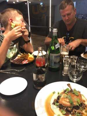 Vintaged Bar + Grill