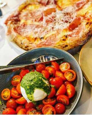 Sicily Pizzeria E Bar