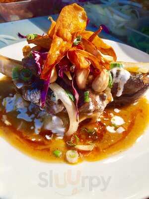 Sunshines At The Gladstone Hotel