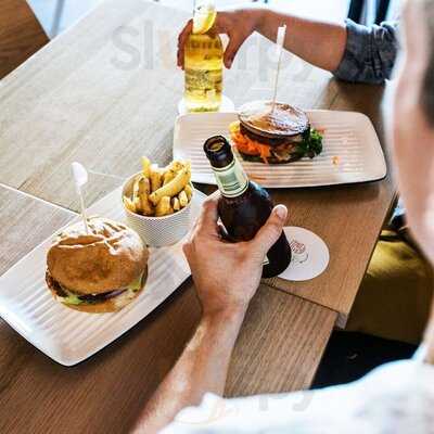 Grill'd Healthy Burgers