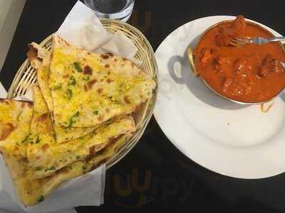 Indian Oven - Authentic Cuisine & Bar