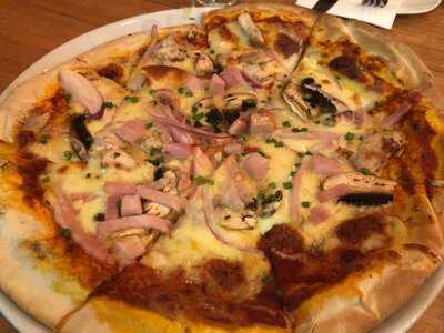 The Ashby Bar And Bistro