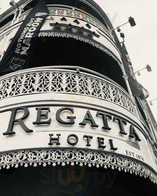 Regatta Hotel