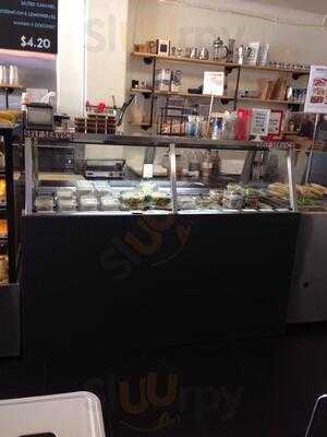 East Cafe & Vietnamese Bistro