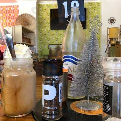 Mid-century Cafe And Collectables