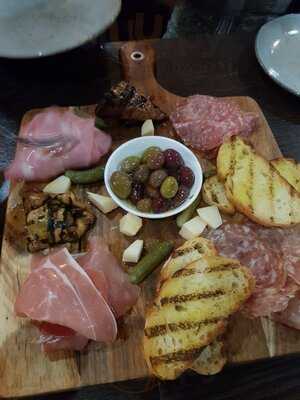 Ristorante La Famiglia