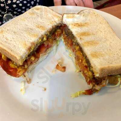 Loc's Cafe Pho & Rolls