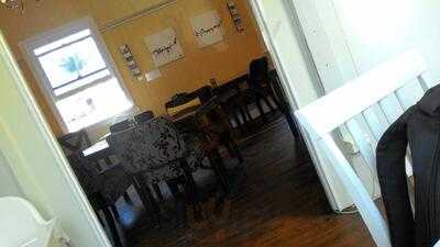 Bramble Place Cafe & Lounge