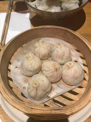 Little Red Dumpling West End